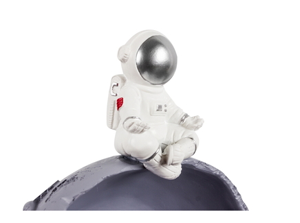 Дизайнерская статуэтка "Космонавт на луне"